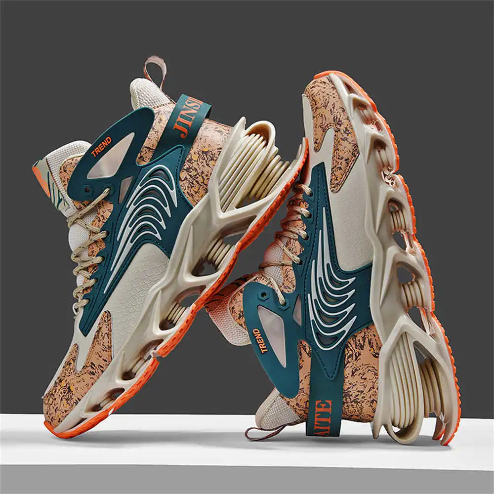 Outdoor Sports Store - Non-slip sepatu kets lari untuk pria,