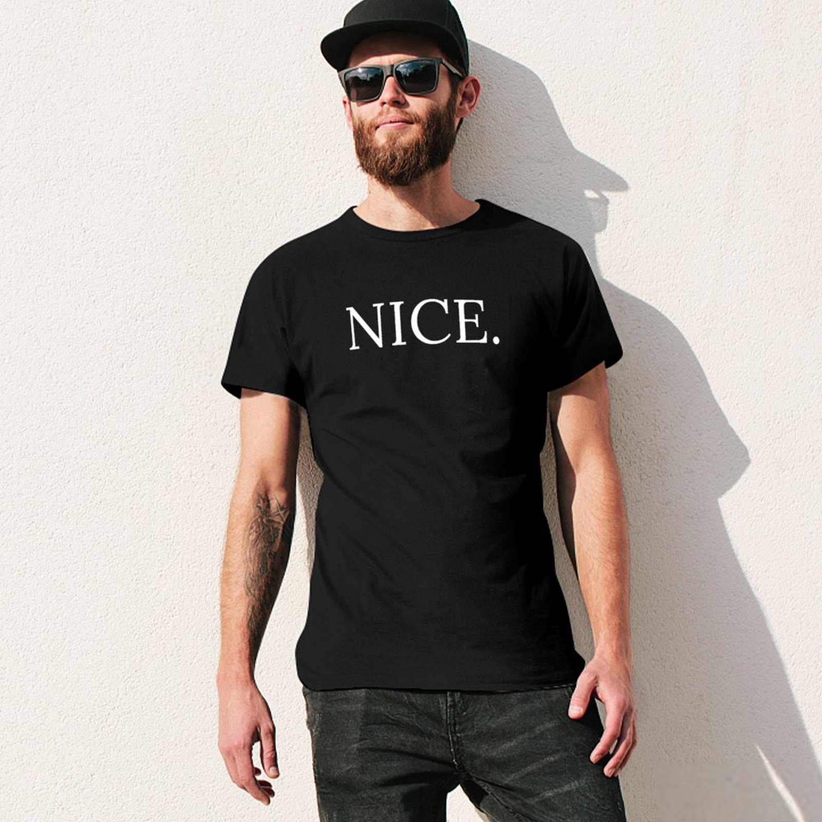 Kaos Natal yang Lucu dan Sarka - Outdoor Sports List ulasan dan harga